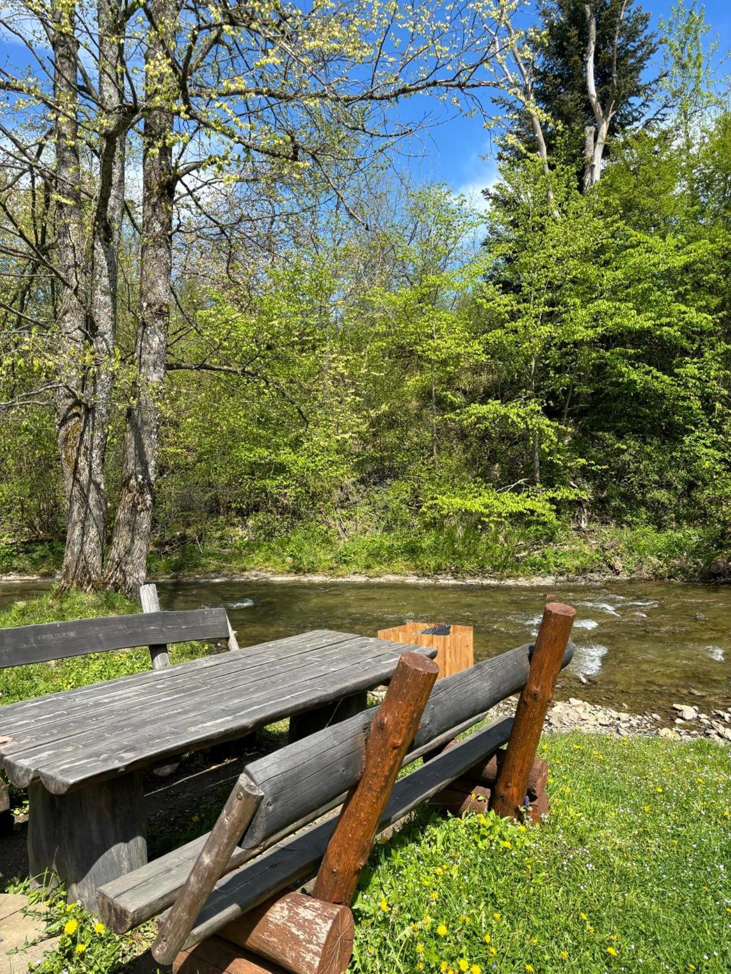 Latarnia Wagabundy Bieszczady Hotell Wola Michowa Exteriör bild