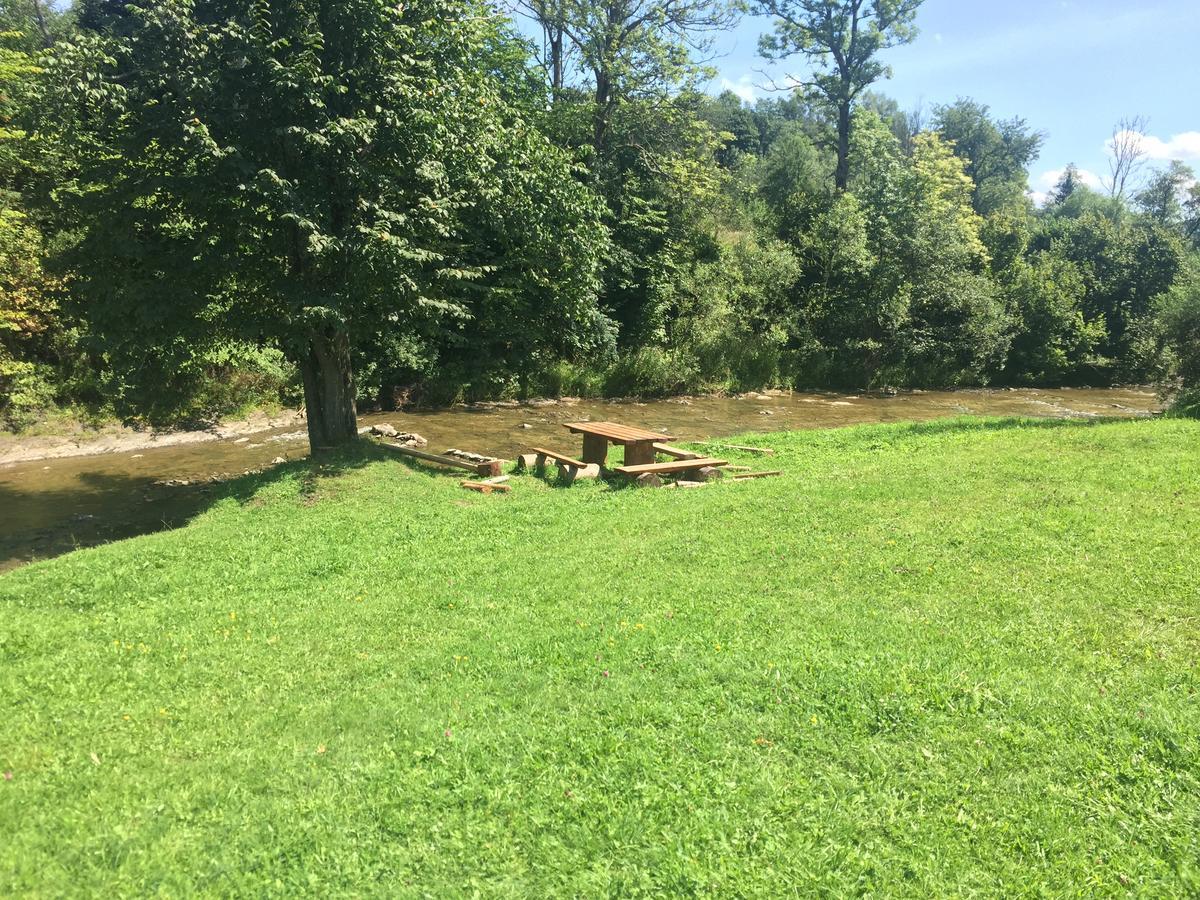 Latarnia Wagabundy Bieszczady Hotell Wola Michowa Exteriör bild